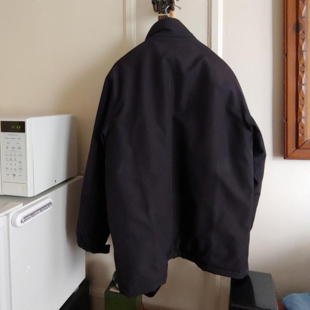 Weatherproof jacket - Picture 5 of 8
